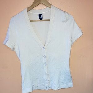 Tommy Hilfiger Cream Short-Sleeve Button-Down V-Neck Top